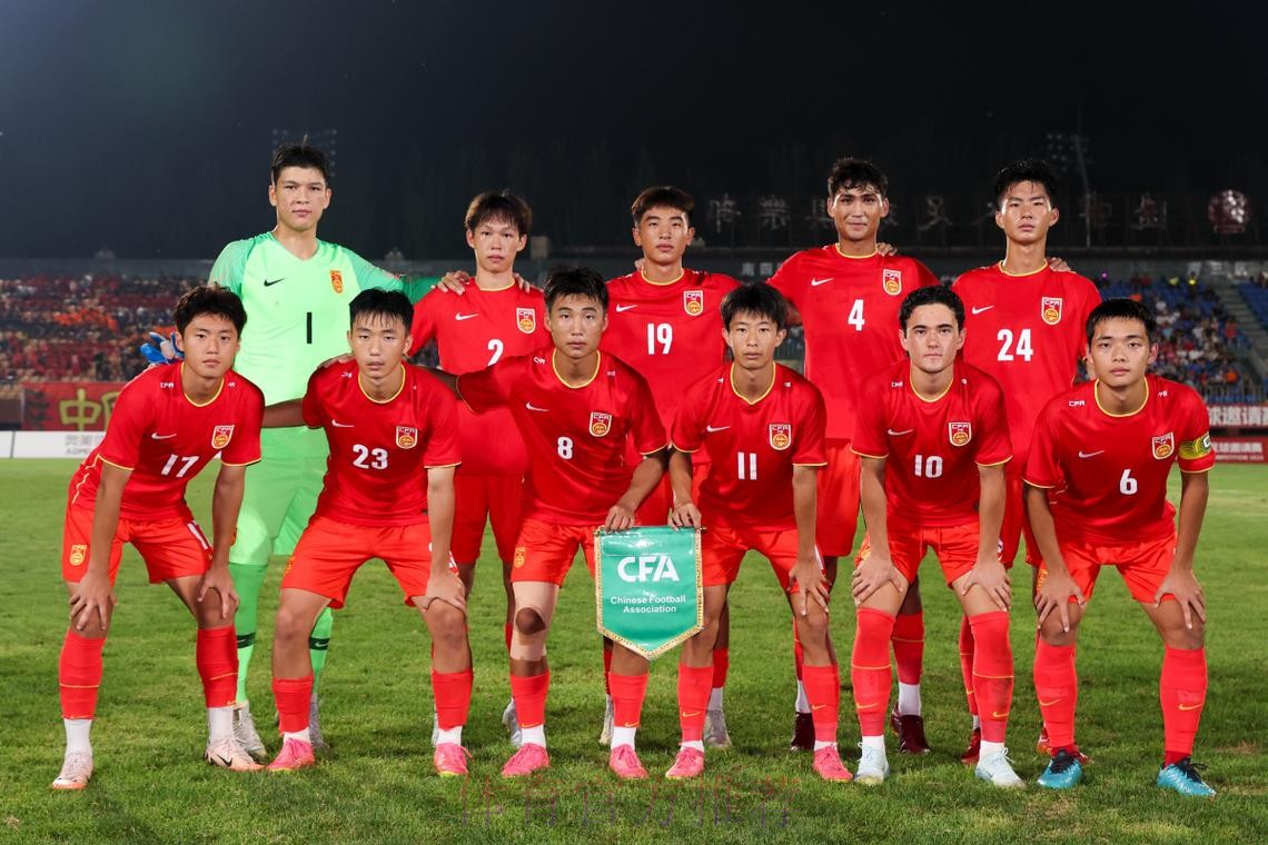 中央陆军中国行 俄大使:希望能够帮到中国足球 中央陆军中国行 俄大使:希望能够帮到中国足球